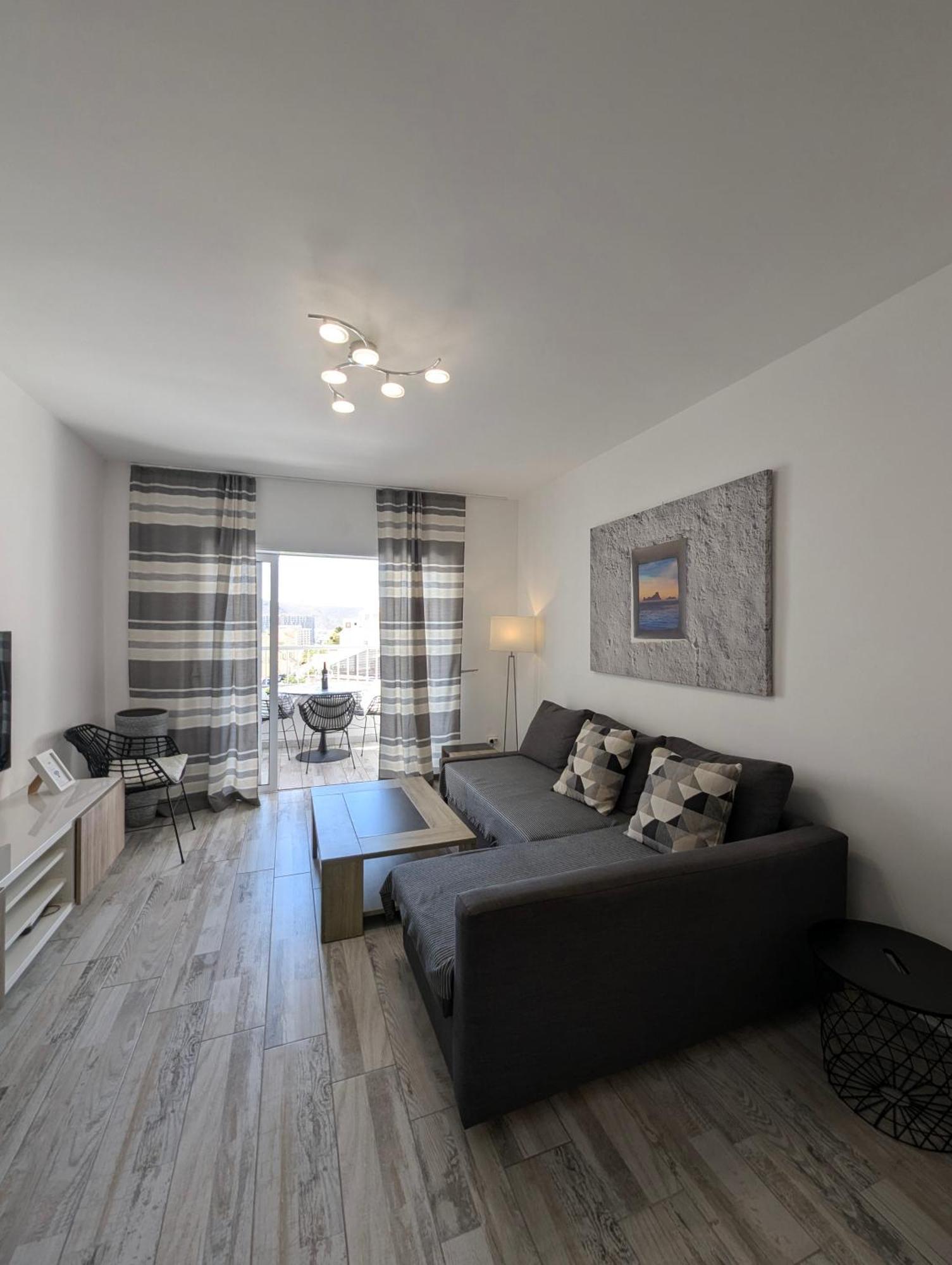 Cozy Apartment In Los Cristianos Guincho  المظهر الخارجي الصورة