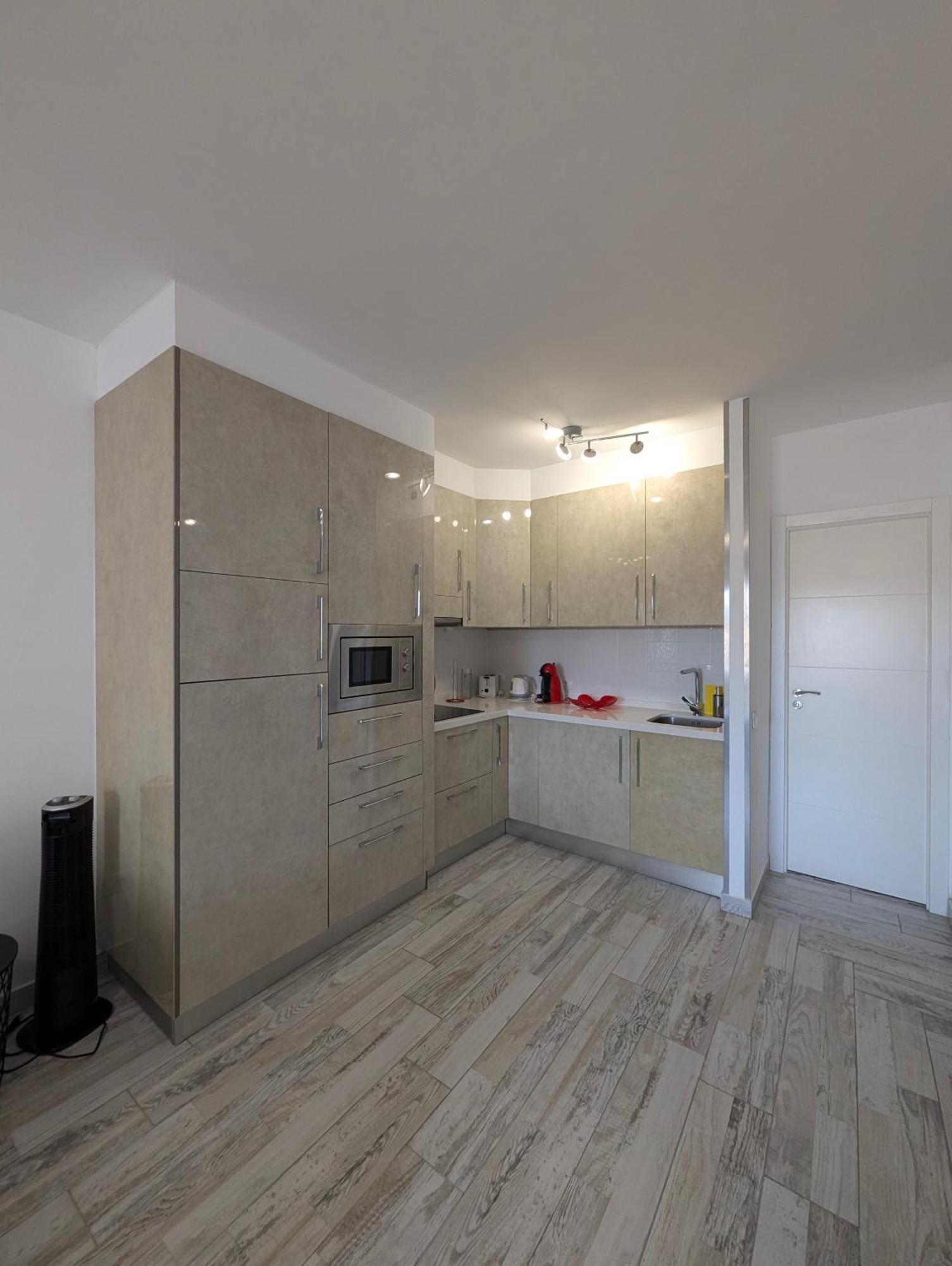 Cozy Apartment In Los Cristianos Guincho  المظهر الخارجي الصورة